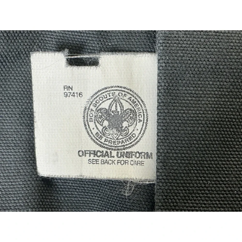 Boy Scouts of America Official Uniform Cargo Shorts W46 Gray Action Fit NWT USA